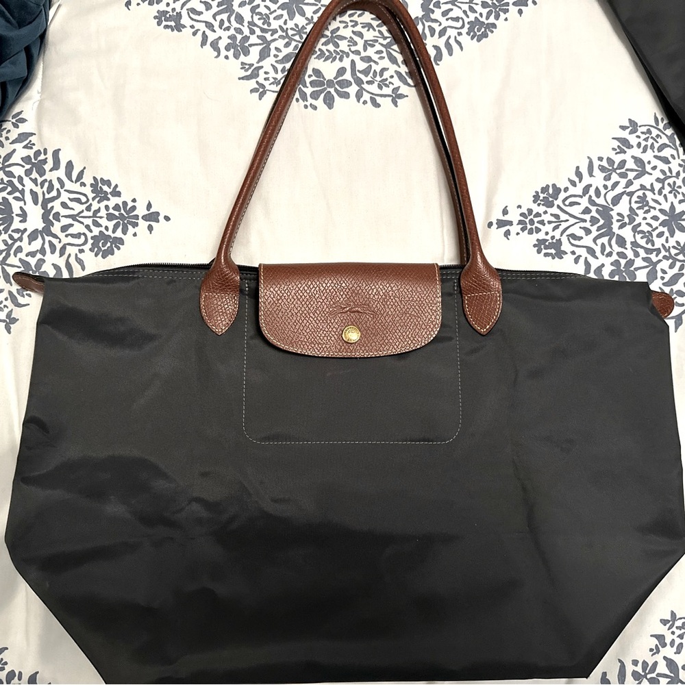 Authentic: Longchamp Le Pliage Original L Tote Bag - Gun Metal Gray